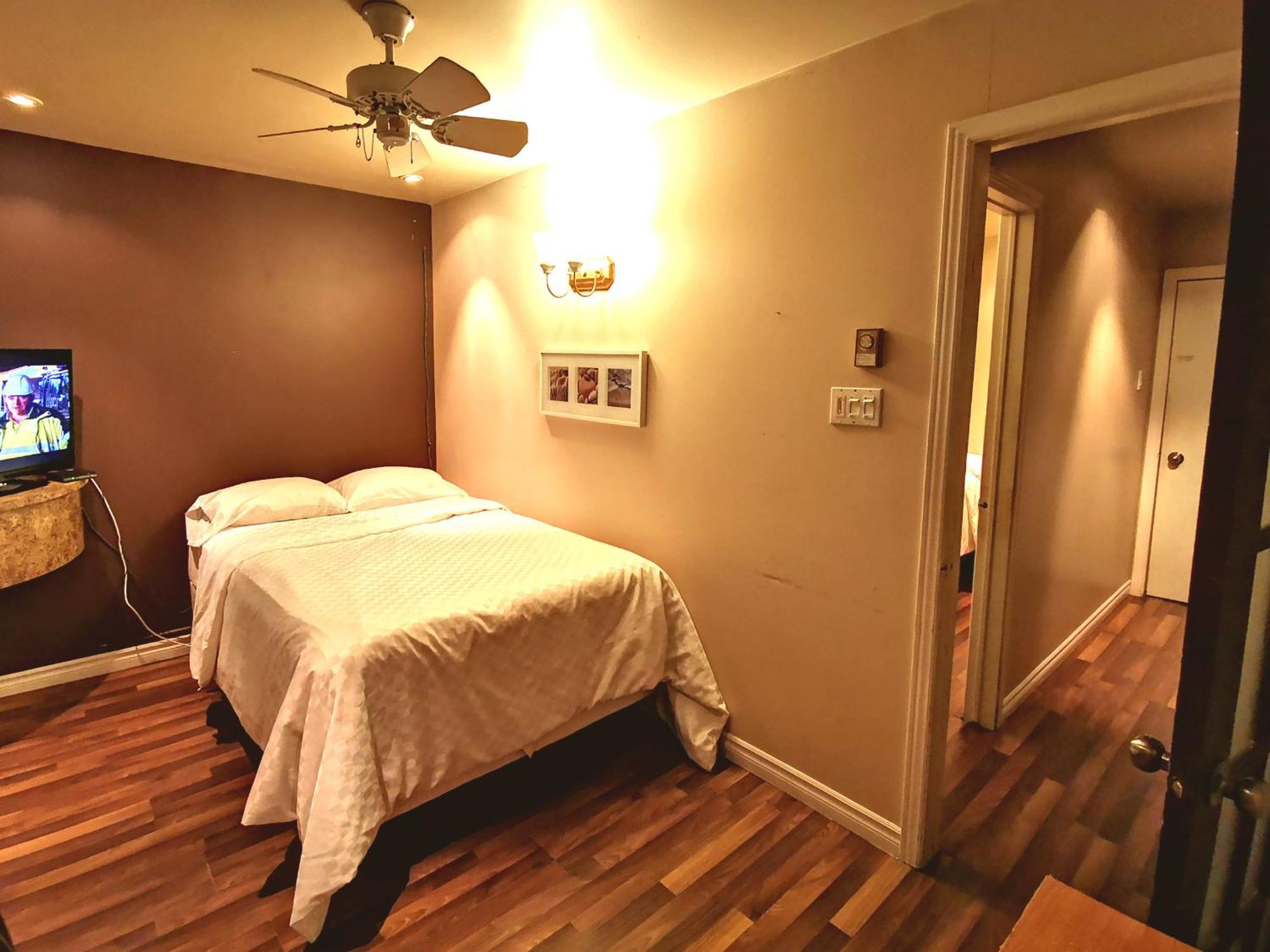 Hotel Alila Saint-Sauveur-des-Monts Kamer foto